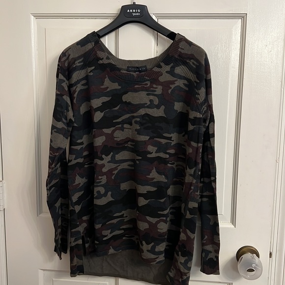 Sanctuary Camouflage Sweater - Picture 6 of 8